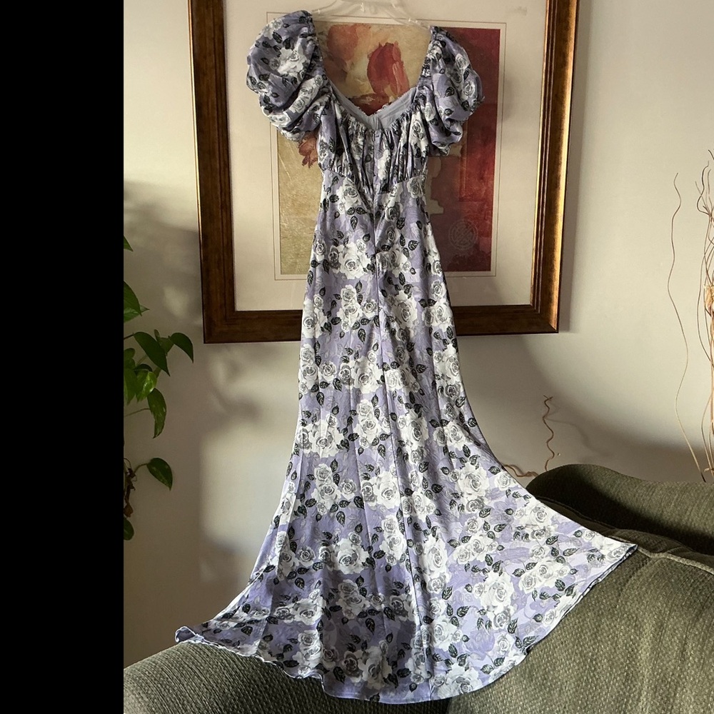 PETAL & PUP Marjorie Sweetheart Neck MIDI Dress Roses Floral Puff Sleeve Sz S - Picture 7 of 13